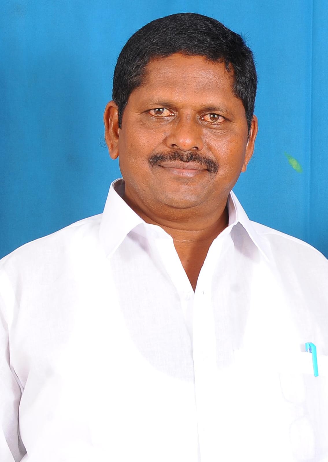 జడ్పీ కో ఆప్షన్ సభ్యుడు గుండాల స్వీనూమ్